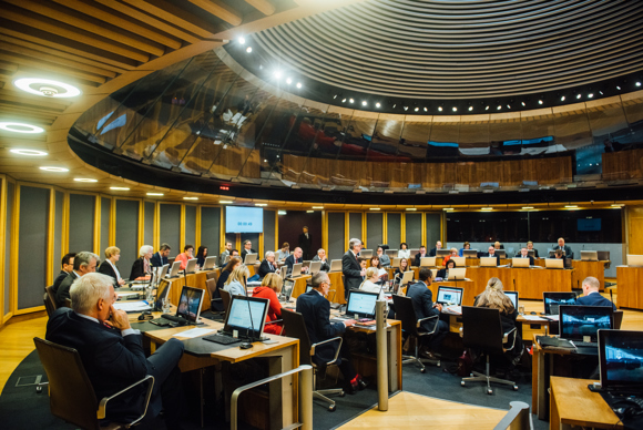 View from the CHamber to viewing gallery